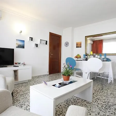 Imperial Apartment *